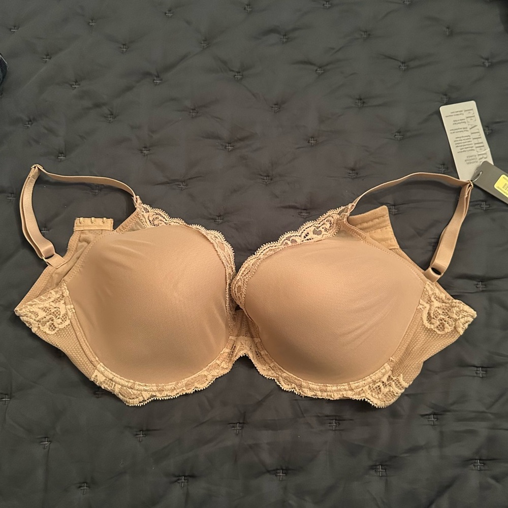 Natori Smooth Molded Lace T-Shirt Bra in Nude Beige
